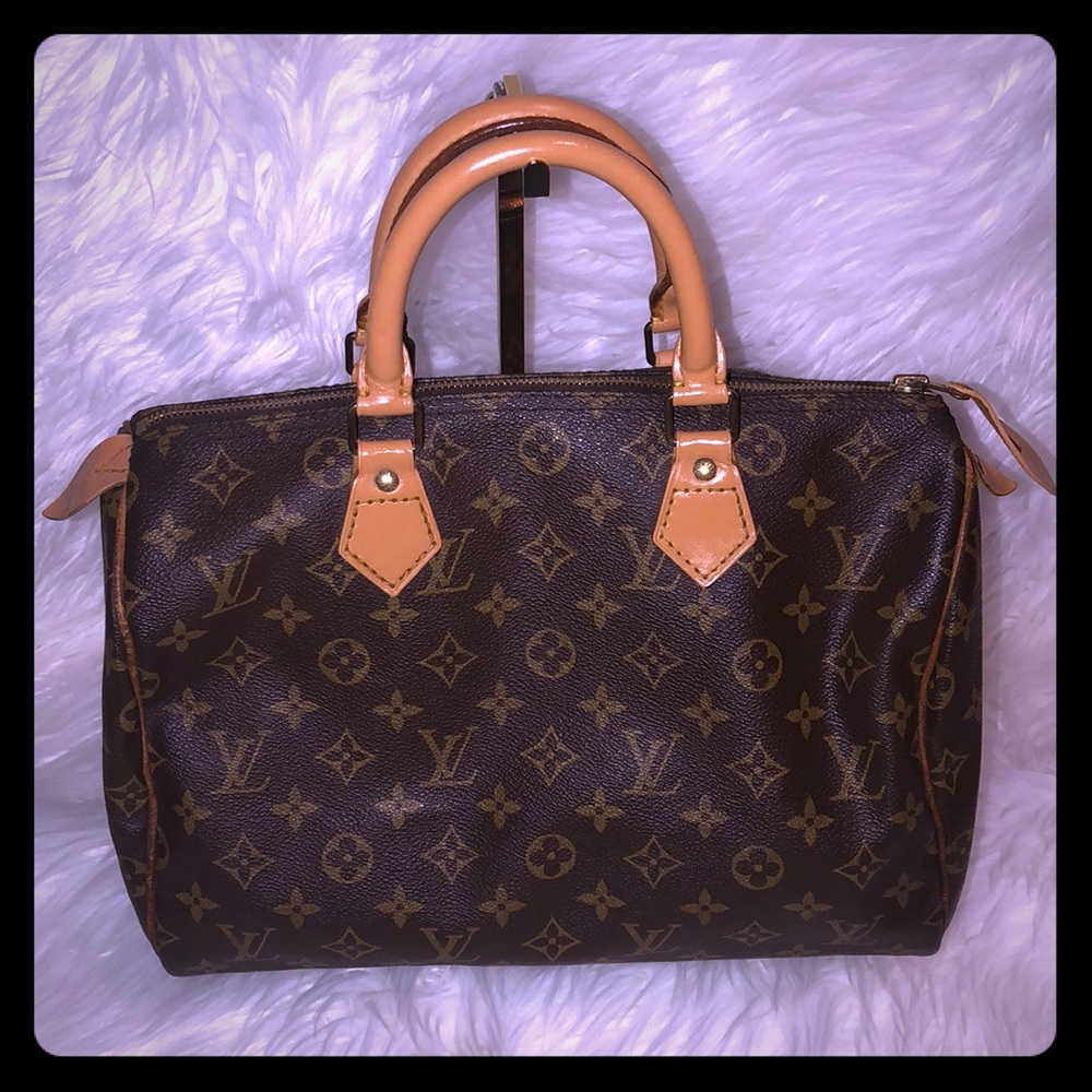 Louis Vuitton Speedy 30